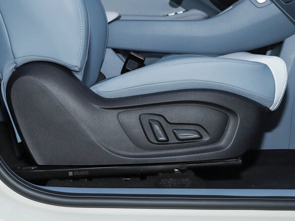 2026 MG 4 EV 53.95 kWh II, бежевый, 1950000 рублей - вид 25
