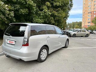 2008 Mitsubishi Grandis I, серый, 900000 рублей, вид 3