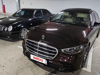 2021 Mercedes-Benz S-Класс 500 Long 4MATIC VII (W223), красный, 8600000 рублей, вид 2