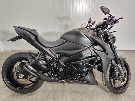 2019 Suzuki GSX-S 1000, серый, 649000 рублей, вид 1