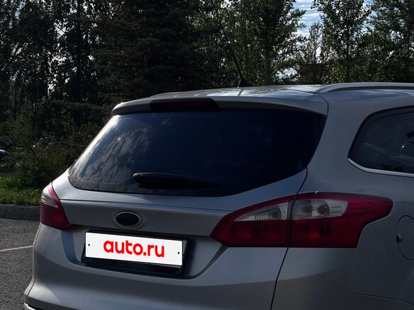 2012 Ford Focus III, серебристый, 800000 рублей - вид 3