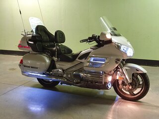 2007 Honda GL 1800 Gold Wing, белый, 1000000 рублей, вид 3