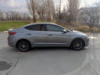 2017 Hyundai Elantra VI (AD), серый, 1250000 рублей, вид 2