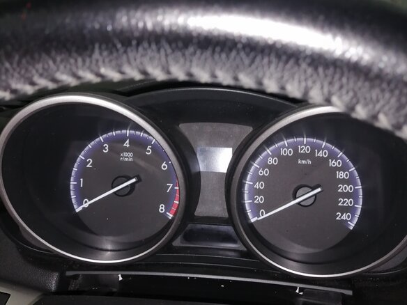 2013 Mazda 3 II (BL) Рестайлинг, белый, 870000 рублей - вид 3