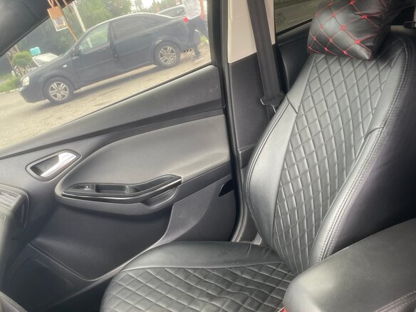 2012 Ford Focus III, чёрный - вид 4