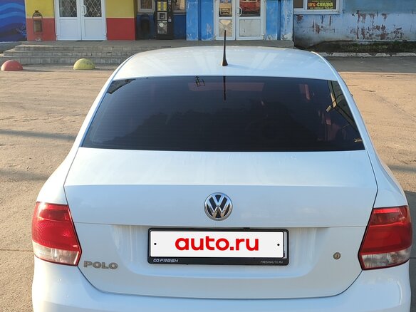 2014 Volkswagen Polo V, белый - вид 4