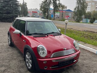 2005 Mini Hatch Cooper I (R50), красный, 980000 рублей, вид 2