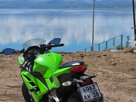 2012 Kawasaki Ninja 300, зелёный, 300000 рублей, вид 3