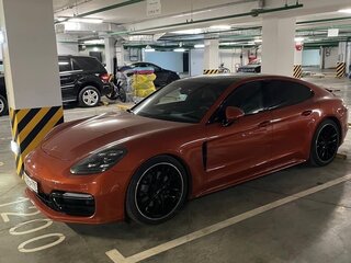 2019 Porsche Panamera 4S II, оранжевый, 8450000 рублей, вид 3