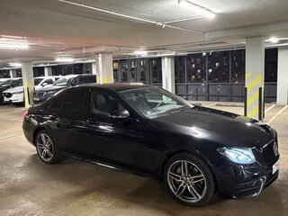 2019 Mercedes-Benz E-Класс 200 V (W213, S213, C238), чёрный, 4150000 рублей, вид 3
