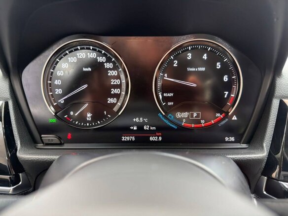 2022 BMW 1 серии 120i III (F52) Рестайлинг, красный, 2180000 рублей - вид 9