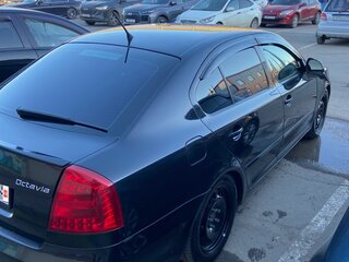 2011 Skoda Octavia II (A5) Рестайлинг, чёрный, 800000 рублей, вид 5