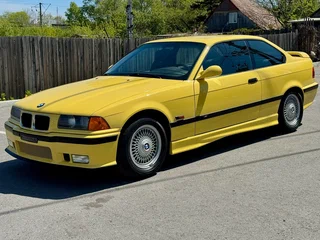 1994 BMW 3 серии 318i III (E36), жёлтый, 3900000 рублей, вид 1