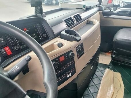 2014 MAN TGX, белый, 11000000 рублей, вид 2