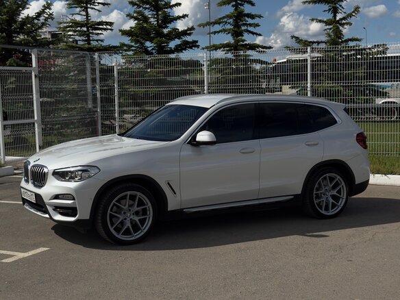 2019 BMW X3 20i xDrive III (G01), белый, 3900000 рублей - вид 14