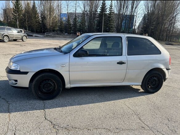 2005 Volkswagen Pointer, серебристый, 300000 рублей - вид 19