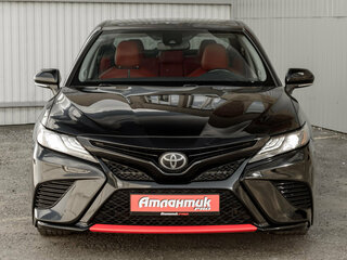2018 Toyota Camry US Market VIII (XV70), чёрный, 2740000 рублей, вид 2