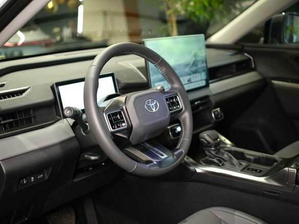 2026 Toyota RAV4 VI (XA60), белый, 4499000 рублей - вид 7