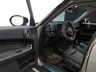 2021 Mini Countryman Cooper II Рестайлинг, серебристый, 1610000 рублей, вид 4