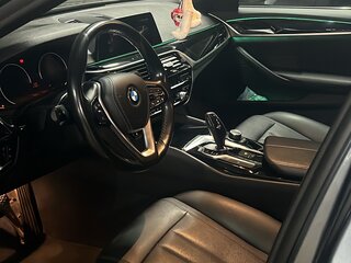 2020 BMW 5 серии 520d xDrive VII (G30/G31/G38), серый, 4200000 рублей, вид 5
