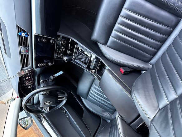 2019 Skoda Superb III, белый, 1850000 рублей - вид 15