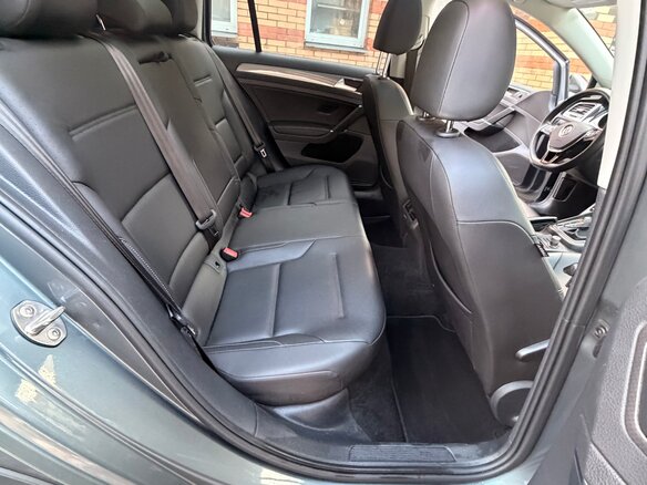 2019 Volkswagen Golf Alltrack VII Рестайлинг, серый, 2240000 рублей - вид 3