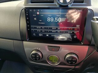 2009 Toyota bB II Рестайлинг, белый, 600000 рублей, вид 4