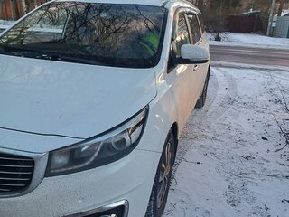 2018 Kia Carnival III, белый, 2800000 рублей, вид 2