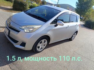 2012 Toyota Ractis II, серебристый, 960000 рублей, вид 1