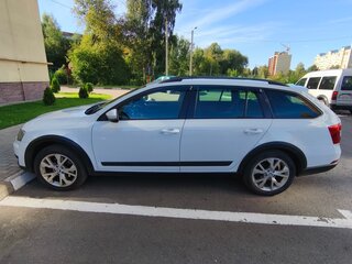 2015 Skoda Octavia Scout III (A7), белый, 2100000 рублей, вид 4