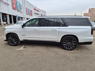 2025 Cadillac Escalade-V ESV I Рестайлинг, белый, 24450000 рублей, вид 4