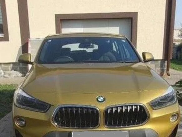 2018 BMW X2 sDrive18i I (F39), золотистый, 2170000 рублей