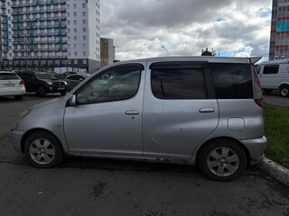 2000 Toyota FunCargo, серый, 270000 рублей, вид 5