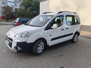 2014 Peugeot Partner II Рестайлинг, белый, 950000 рублей, вид 1