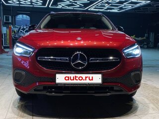 2020 Mercedes-Benz GLA 250 II (H247), красный, 4590000 рублей, вид 2