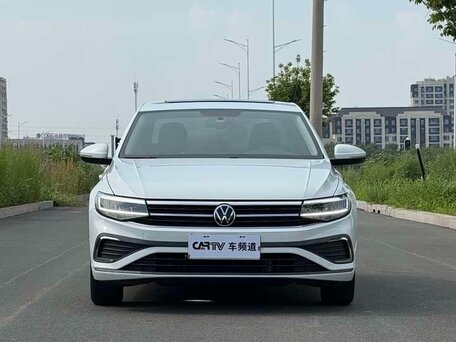 2023 Volkswagen Bora IV (China Market) Рестайлинг, белый, 1400000 рублей, вид 2