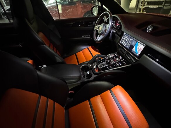 2020 Porsche Cayenne III, оранжевый, 5990000 рублей - вид 3