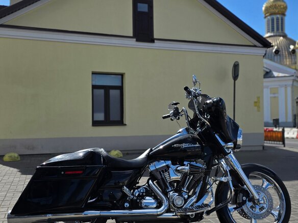 2009 Harley-Davidson Street Glide, чёрный, 980000 рублей - вид 5
