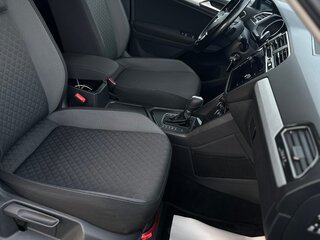 2017 Volkswagen Tiguan II, синий, 2500000 рублей, вид 4