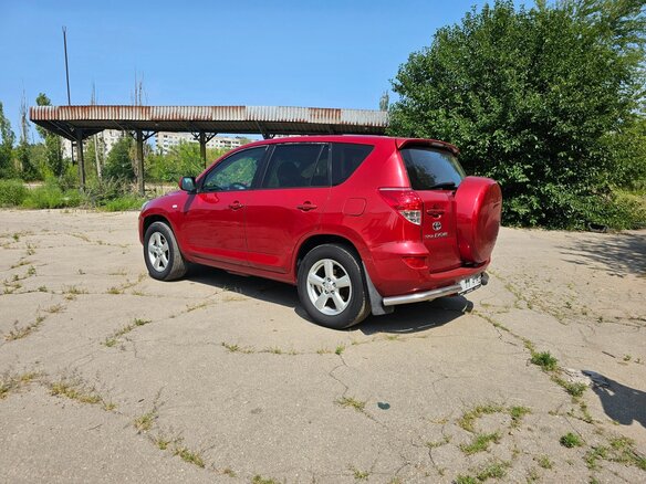 2006 Toyota RAV4 III (XA30), красный, 990000 рублей - вид 2
