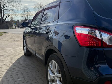 2010 Nissan Qashqai I Рестайлинг, синий, 730000 рублей, вид 5
