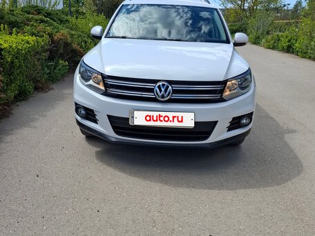 2012 Volkswagen Tiguan I Рестайлинг, белый, 1250000 рублей, вид 2