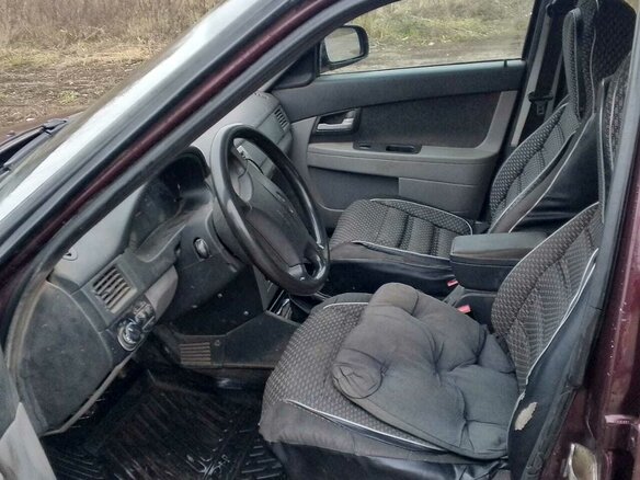 2011 Lada (ВАЗ) Priora I, пурпурный, 350000 рублей - вид 4