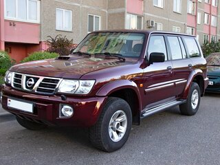 2003 Nissan Patrol V (Y61), пурпурный, 1650000 рублей, вид 2