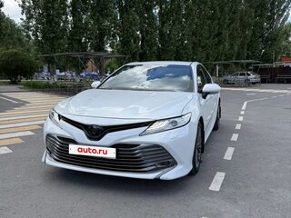 2018 Toyota Camry VIII (XV70), белый, 2550000 рублей, вид 5