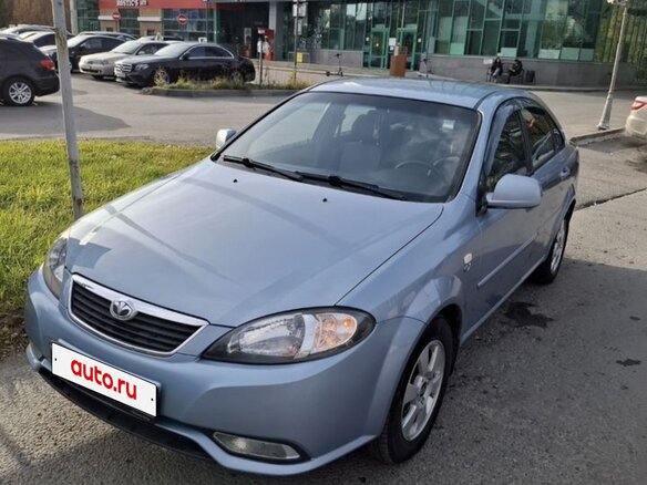 2014 Daewoo Gentra II, голубой