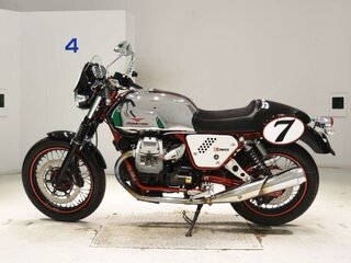 2015 Moto Guzzi V 7, серебристый, 580000 рублей, вид 1