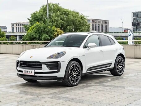 2023 Porsche Macan I Рестайлинг 2, белый, 5940000 рублей, вид 1