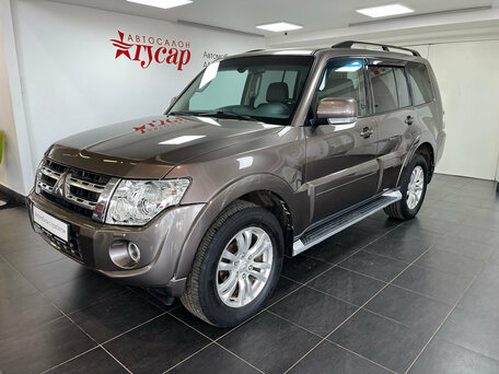 Mitsubishi Pajero IV Рестайлинг 1