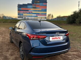 2022 Hyundai Solaris II Рестайлинг, синий, 1399999 рублей, вид 5